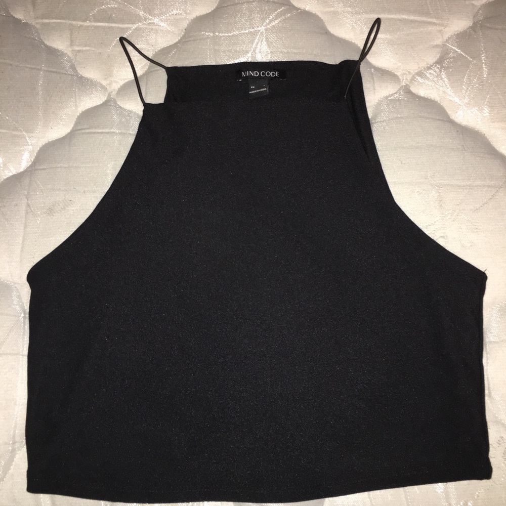 Black crop top